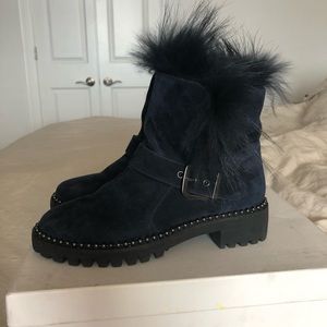 CECELIA NEW YORK ✨Theresa Boot with genuine Fox Fur trim EUC Box included
